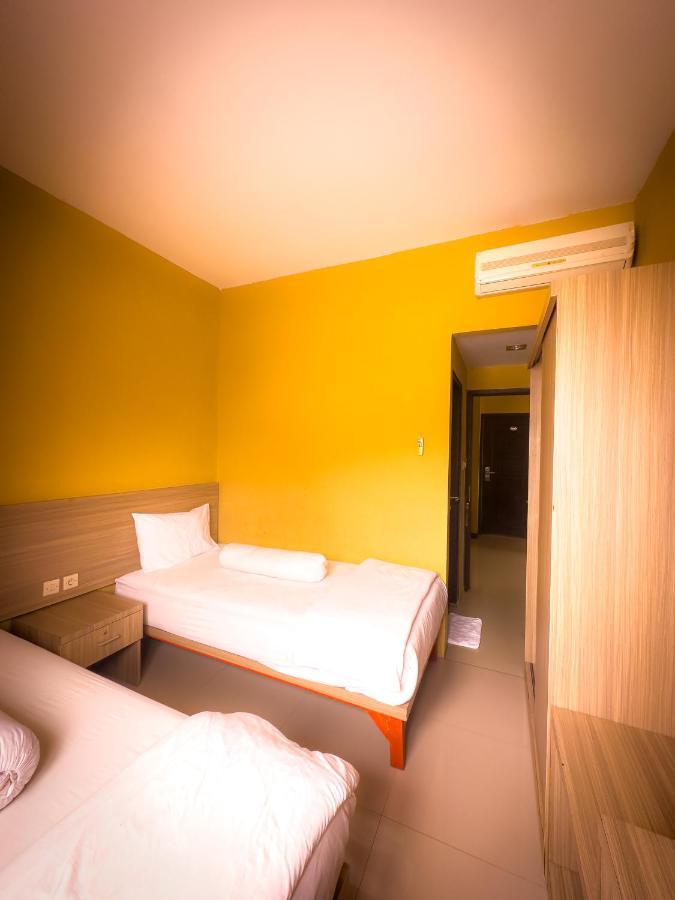 Mess Mt Haryono Motel Sampit Bagian luar foto